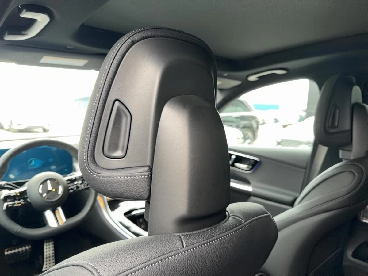 New 2026 White Mercedes-Benz 300 4matic Suv image 14