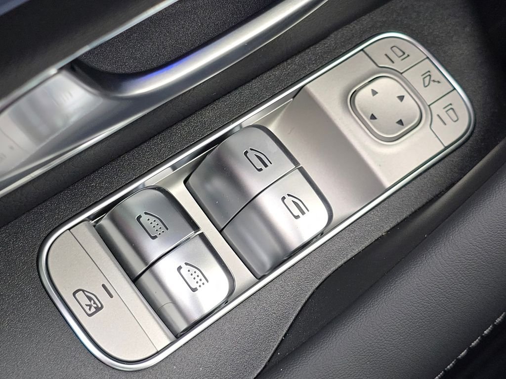 New 2026 MANUFAKTUR Alpine Grey Mercedes-Benz GLE 450 image 28