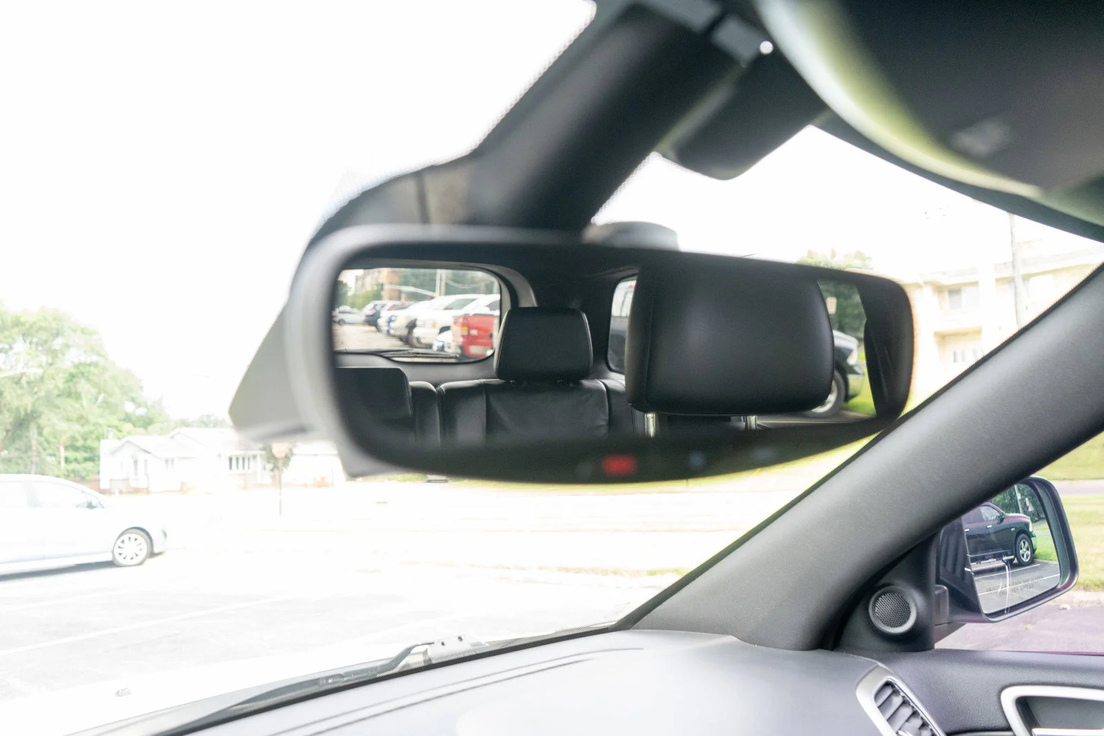 Used 2019 Bright White Clearcoat Jeep Altitude image 24