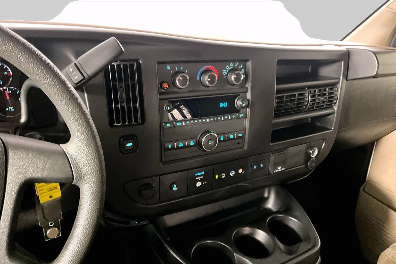 Used 2024 Summit White GMC Work Van image 7