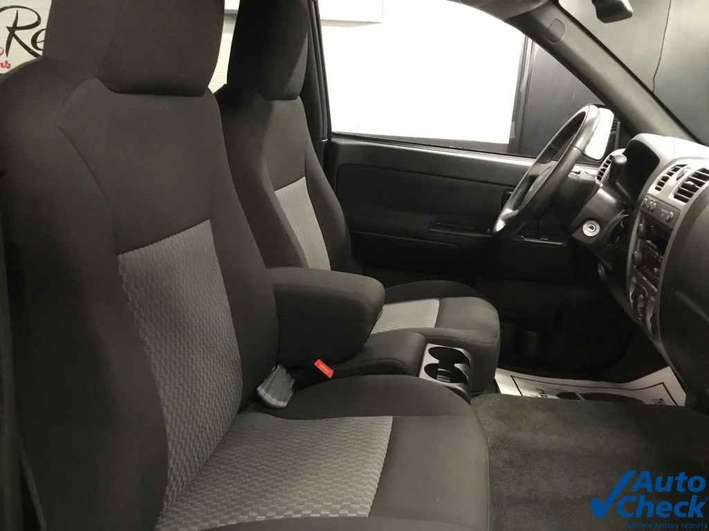 Used 2011 Black Chevrolet 1LT image 22