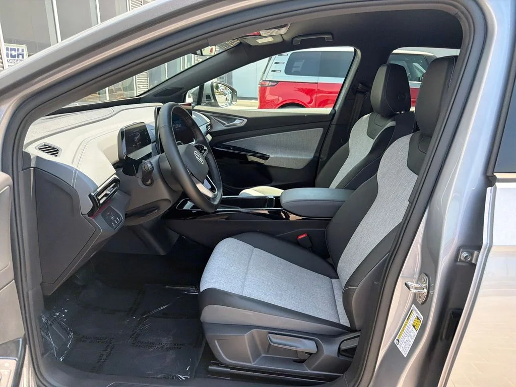 Certified Used 2025 Silver Volkswagen Pro image 11