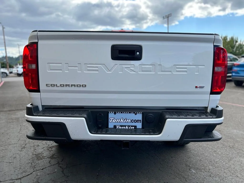 Used 2022 White Chevrolet LT image 7