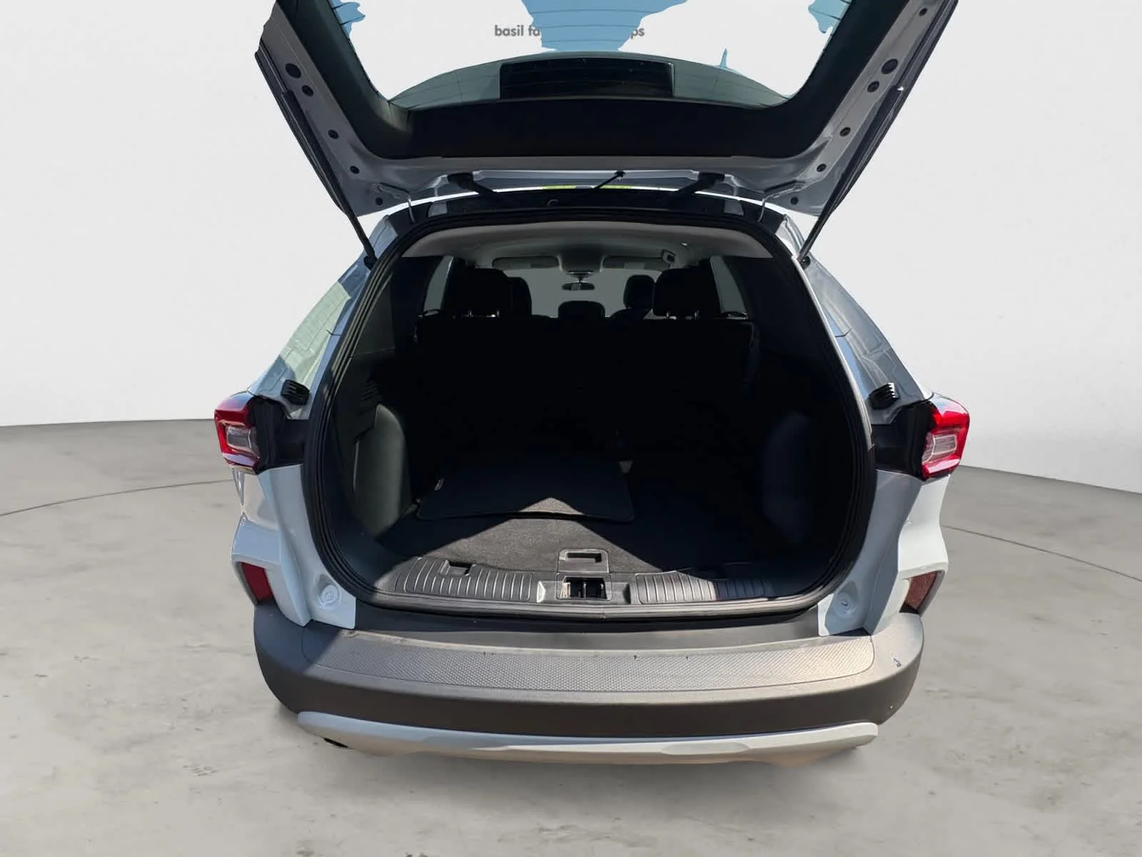 Used 2025 Space Silver Ford Active image 24