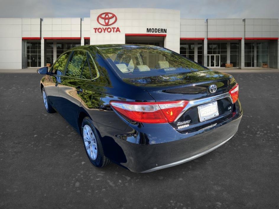 Used 2017 Midnight Black Metallic Toyota LE image 7