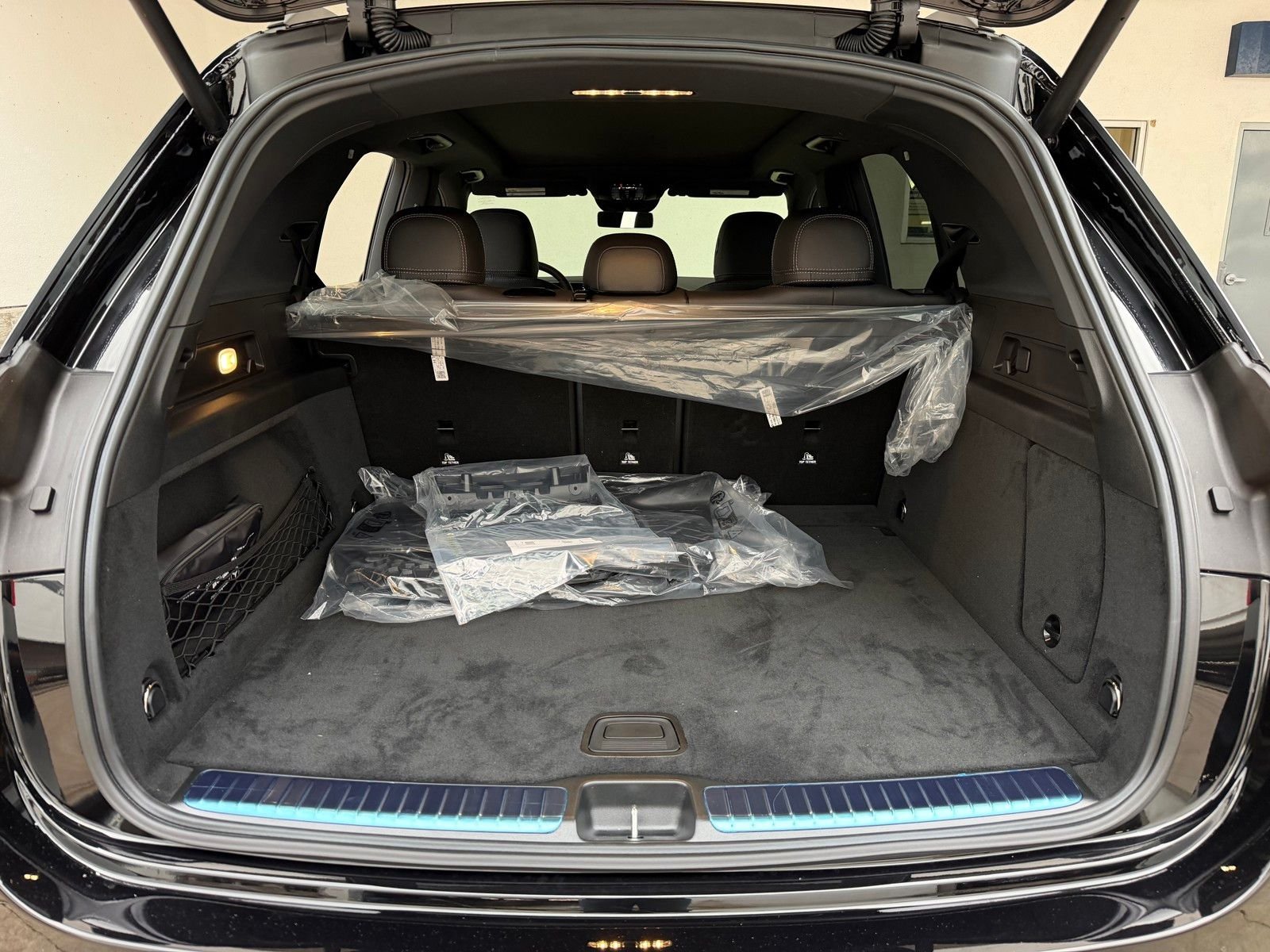 New 2026 Obsidian Black Metallic Mercedes-Benz GLE 350 image 20