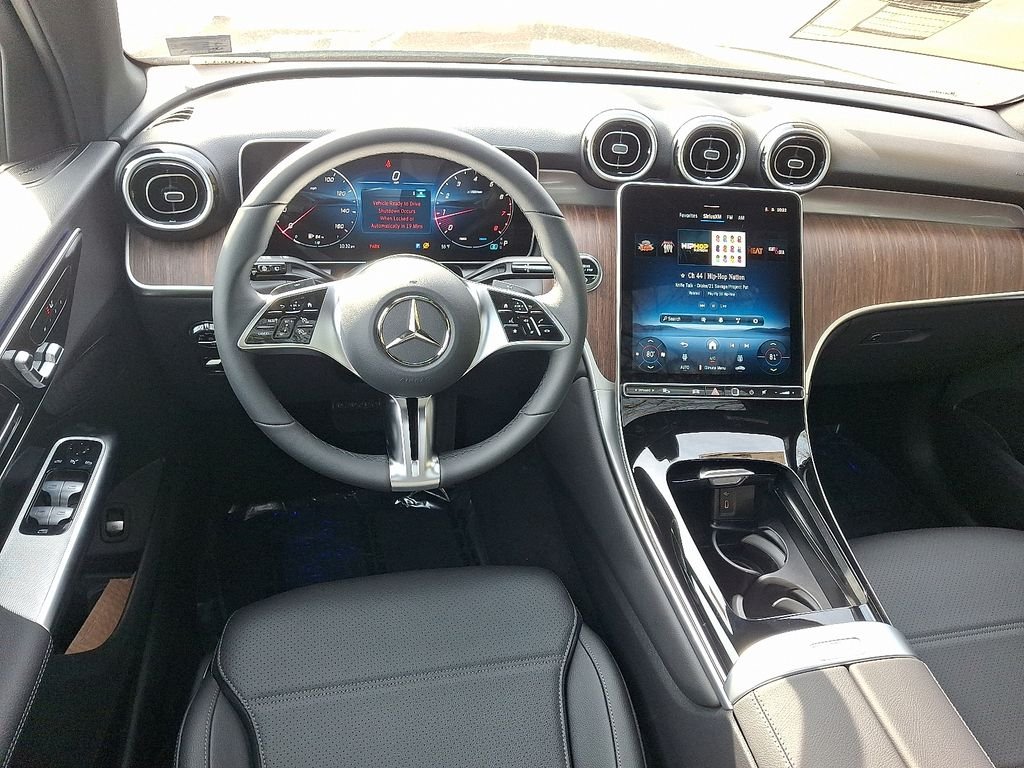 New 2026 Black Mercedes-Benz GLC 300 image 8