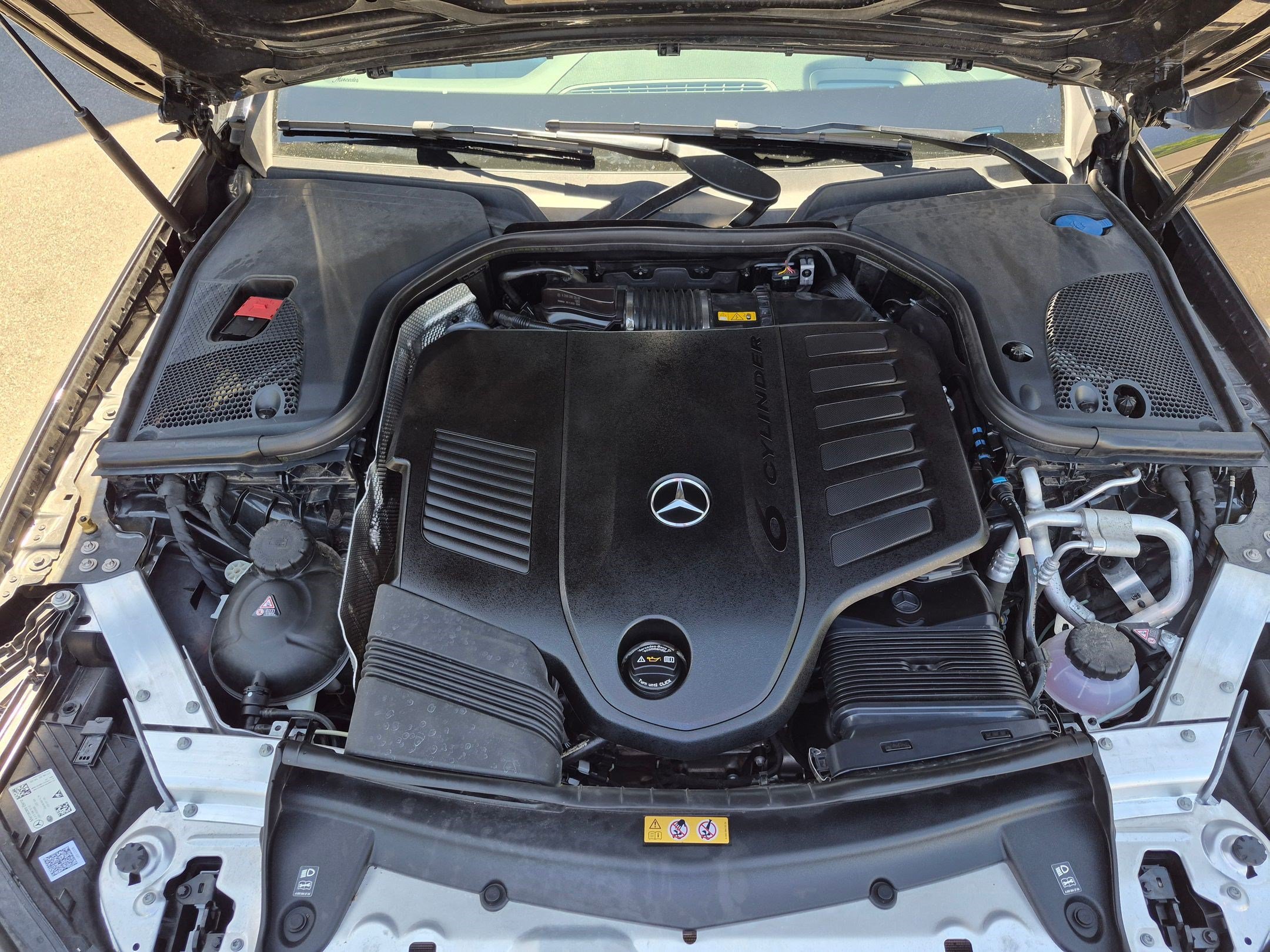 Used 2023 Gray Mercedes-Benz E 450 image 28