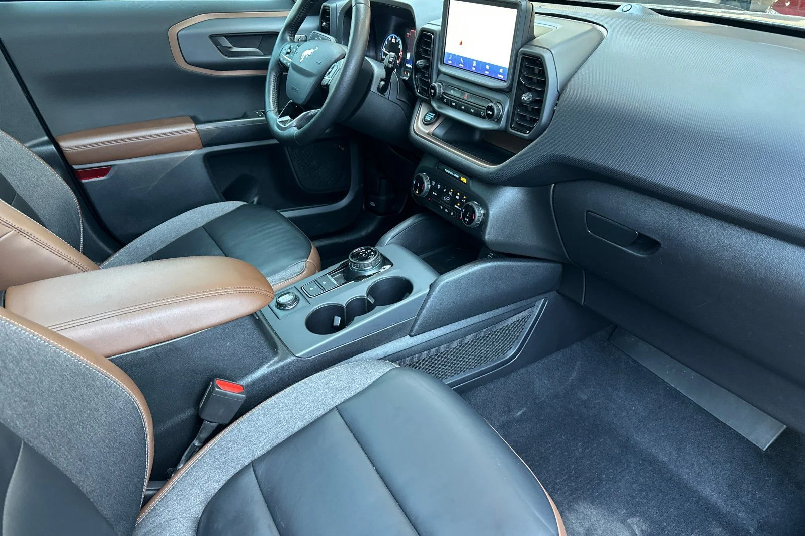 Used 2023 Black Ford Outer Banks image 17