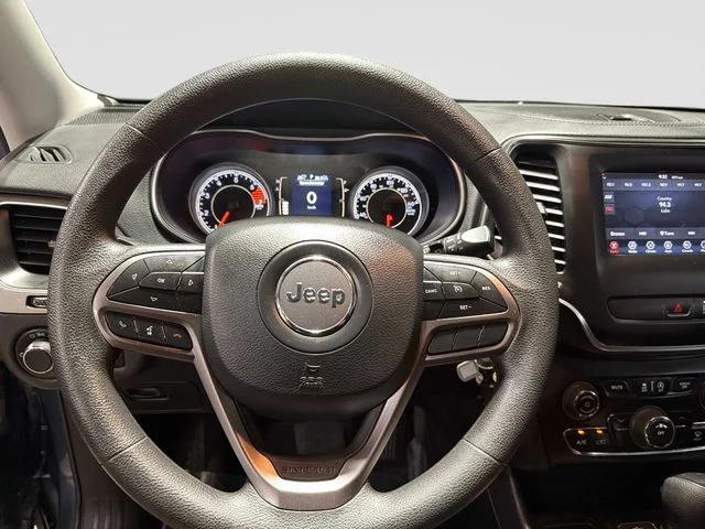 Used 2021 Blue Jeep Latitude image 25