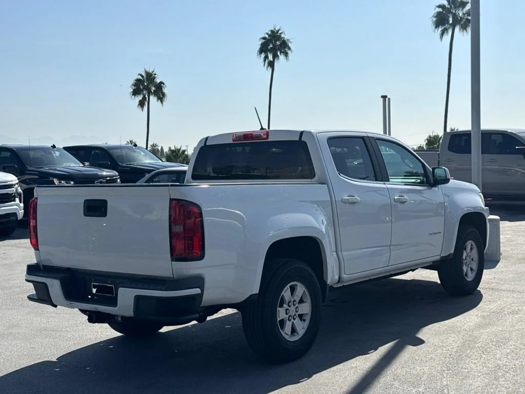 Used 2018 SUMMIT WHITE Chevrolet 2WD Work Truck image 5