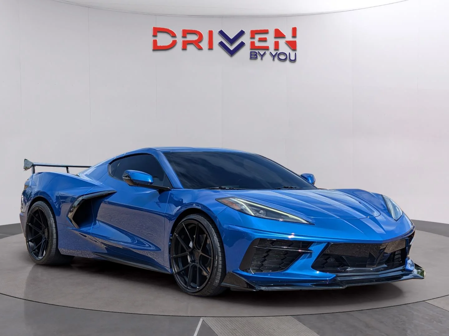 Used 2021 ELKHART LAKE BLUE METALLIC Chevrolet 1LT image 9