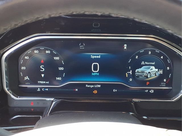 Used 2024 Black Chevrolet High Country image 12