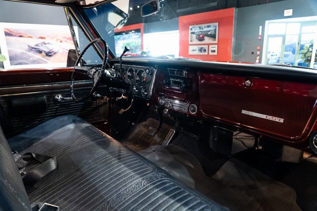 Used 1970 Orange Chevrolet Regular Cab image 30