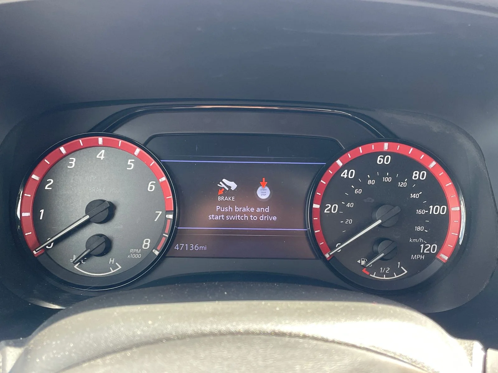 Used 2023 White Nissan PRO-4X image 15