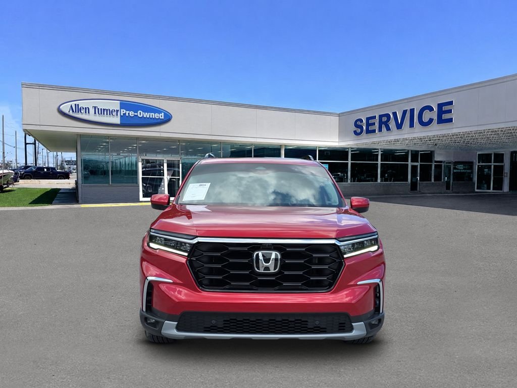 Used 2025 Radiant Red Metallic II Honda Elite image 3