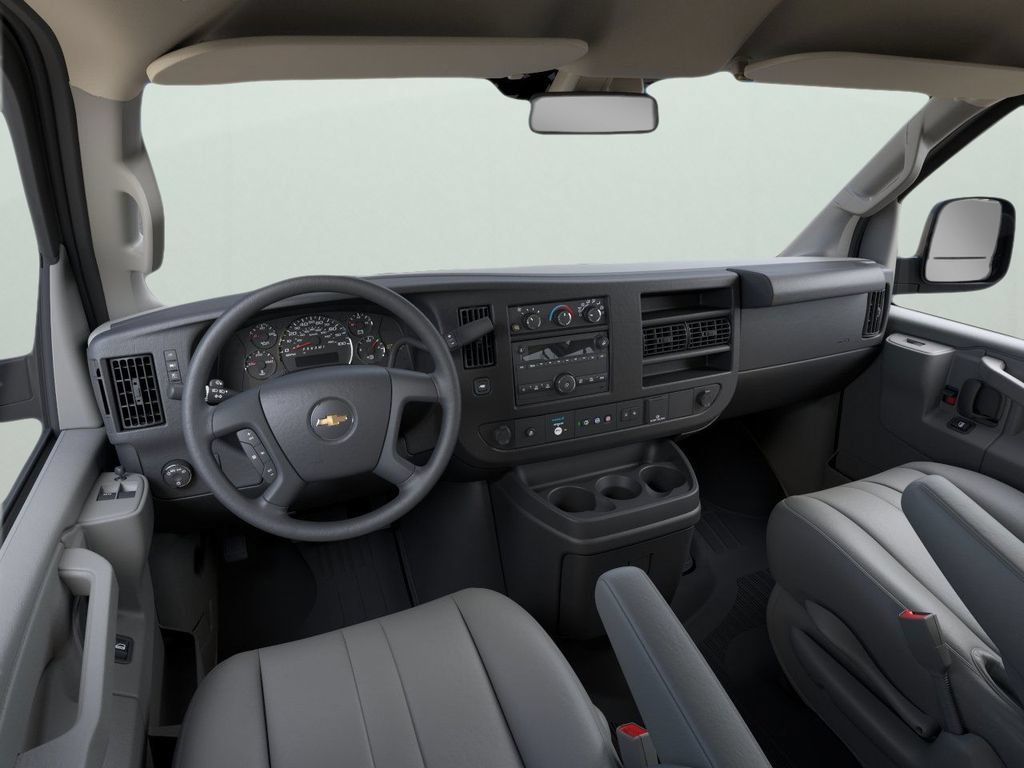 2025 Chevrolet Express Cargo Work Van - Photo 10