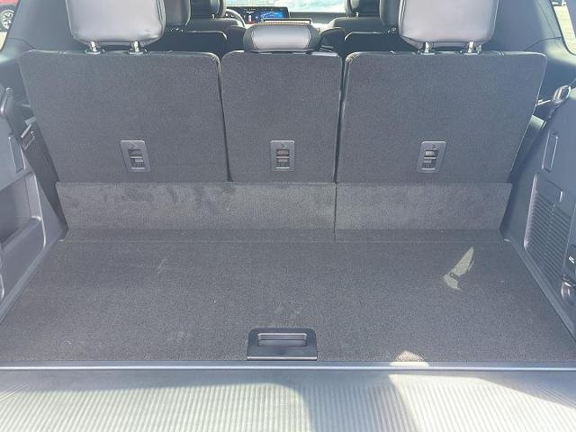 New 2026 Agate Black Metallic Ford Tremor® image 33