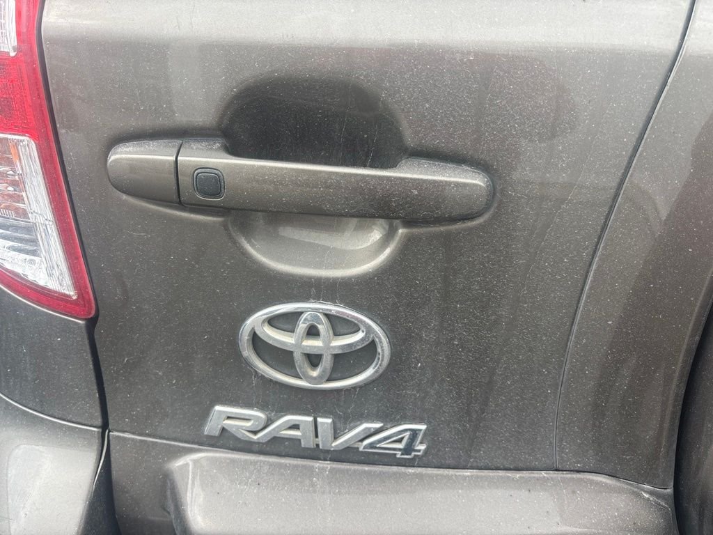 Used 2011 Brown Toyota Limited image 8