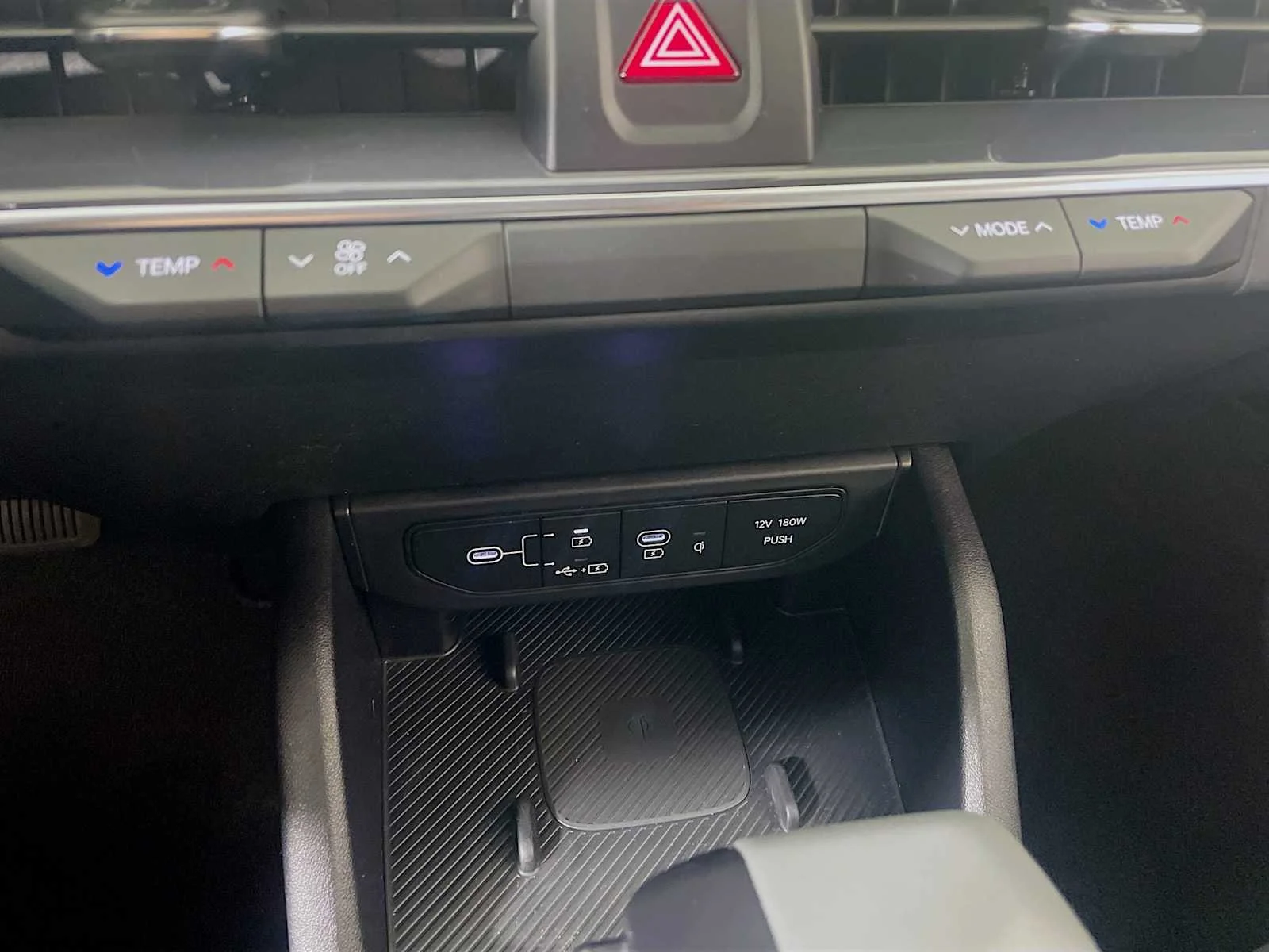 Used 2025 Snow White Pearl Kia EX image 14