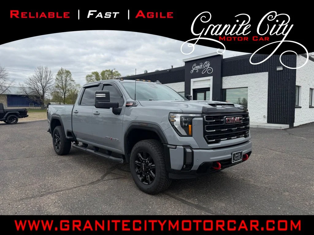 2024 GMC Sierra AT4 4WD Crew Cab Standard Box's photo