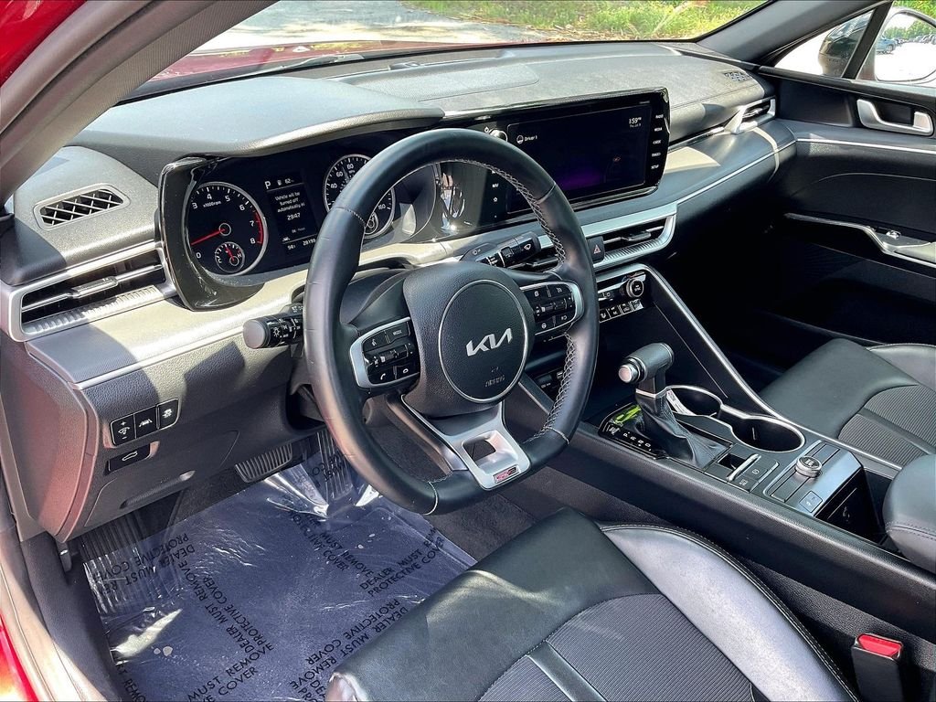 Used 2022 Passion Red Kia GT-Line image 8