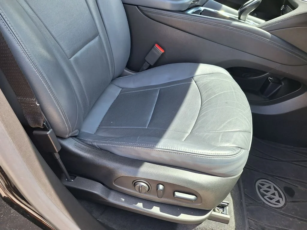 Used 2021 Black Buick Essence image 28