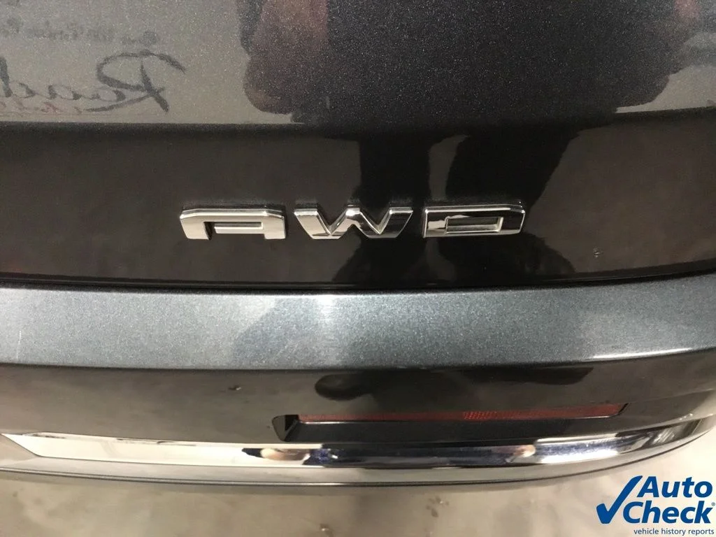 2020 GMC Acadia Denali - Photo 16