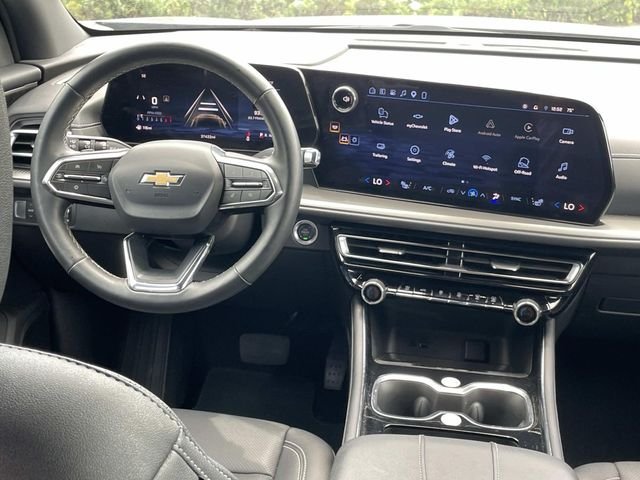 Used 2025 Gray Chevrolet LT image 13