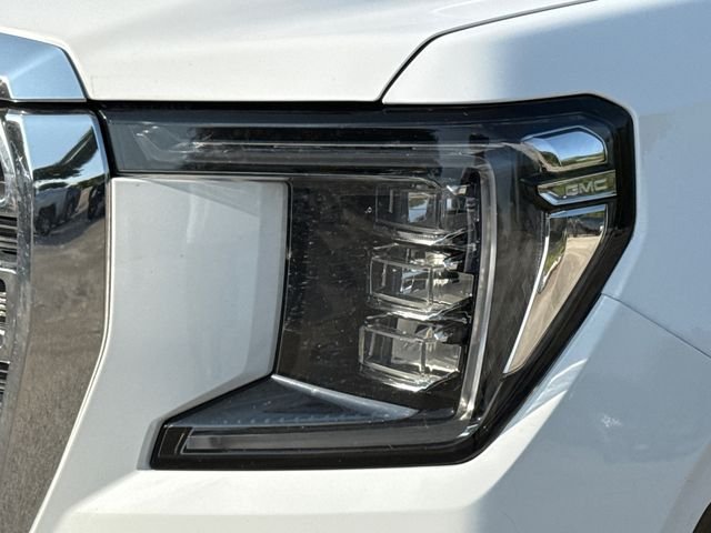 Used 2021 White GMC SLT image 4