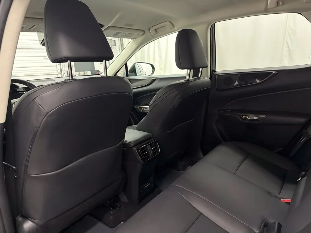 Used 2022 Green Lexus 250 Base image 23