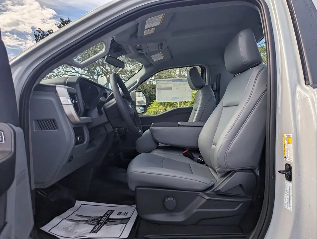 New 2026 Avalanche Ford F-350® XL image 6