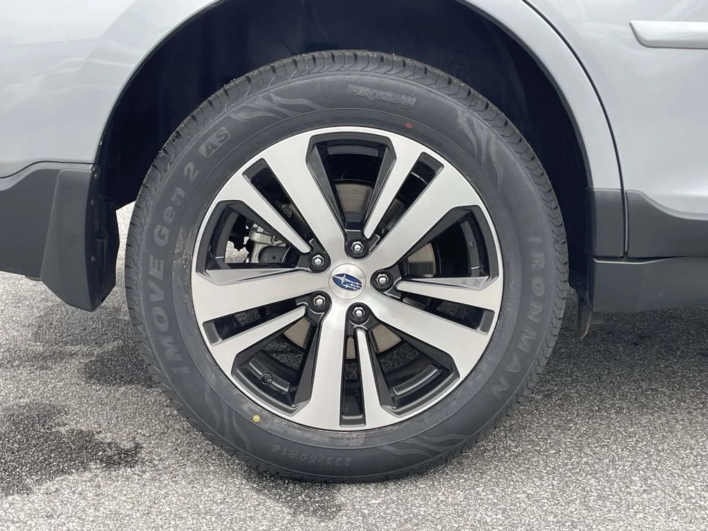 2018 Subaru Outback Limited - Photo 33