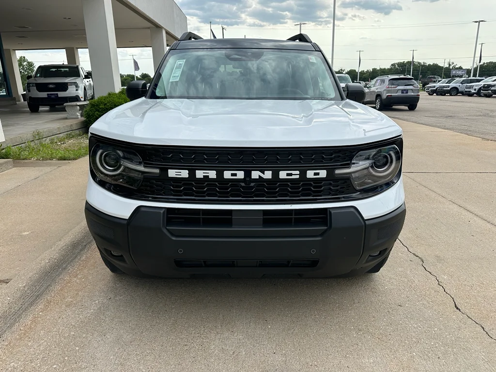 New 2026 Oxford White Ford Outer Banks image 8
