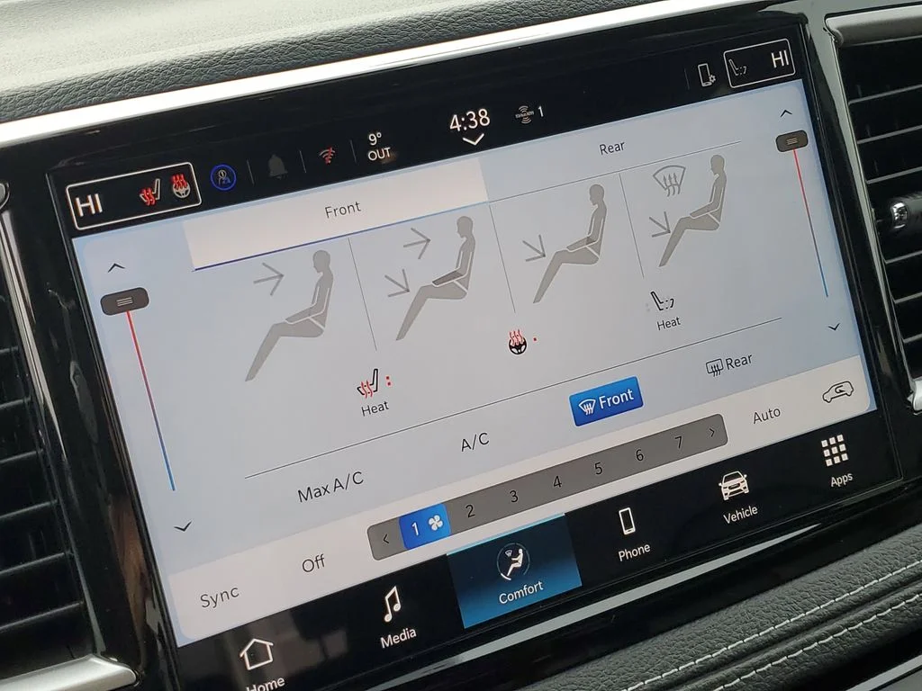 2026 Chrysler Pacifica Select - Photo 17