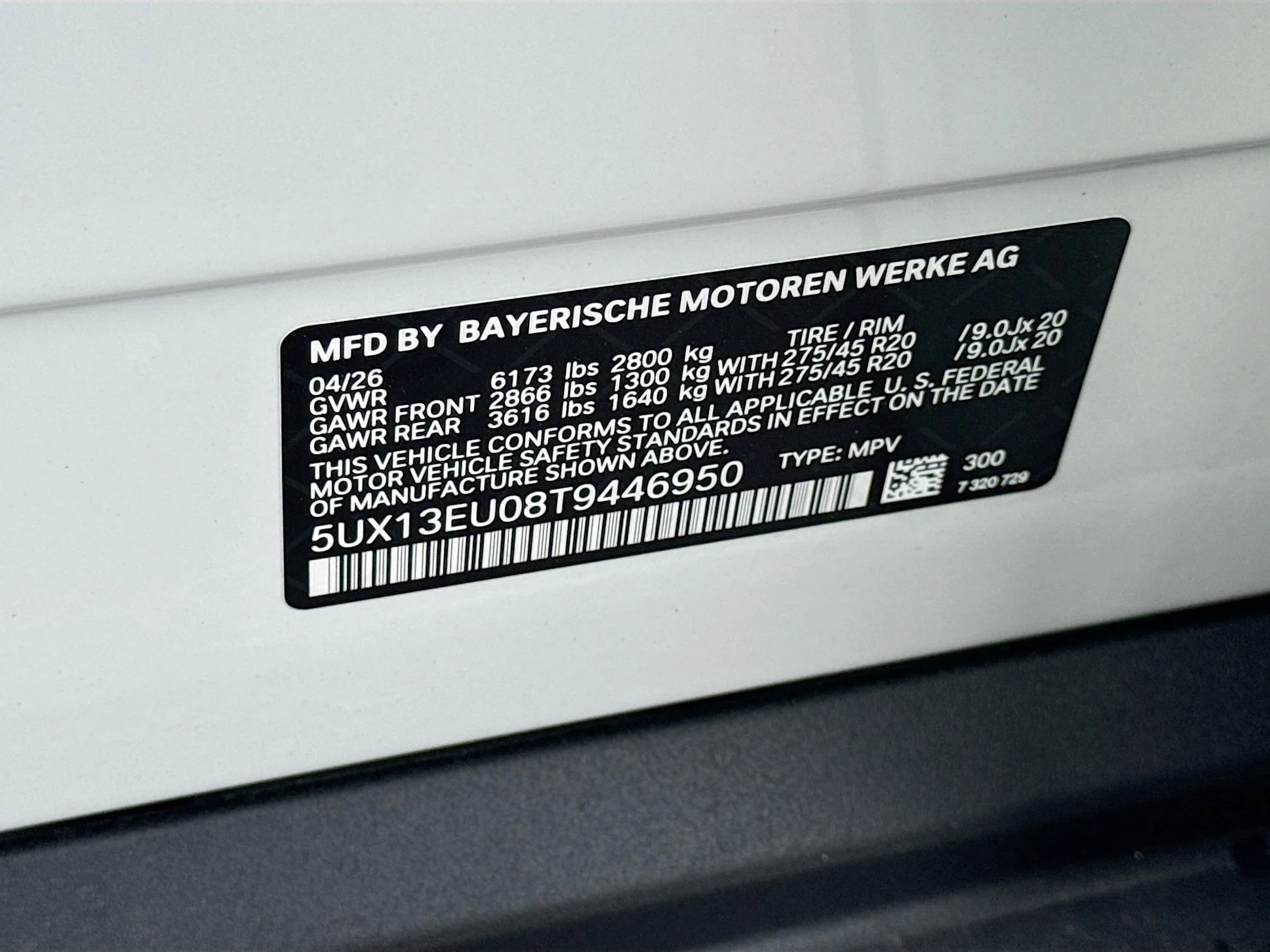 New 2026 Alpine White BMW sDrive40i image 44