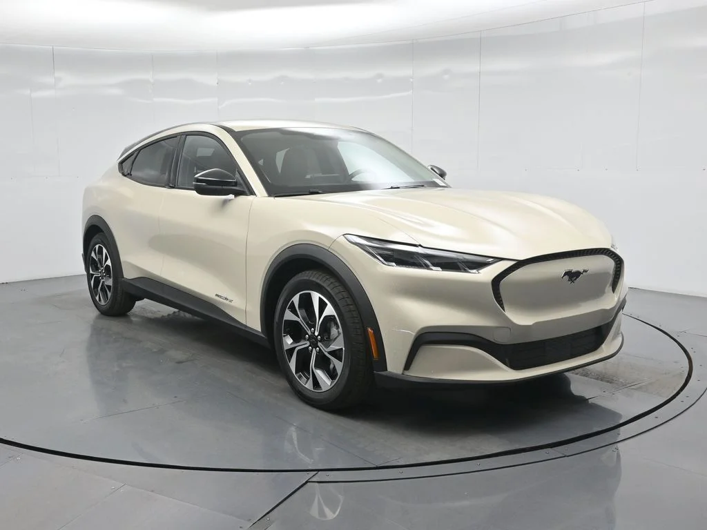 New 2026 Desert Sand Ford Select image 52
