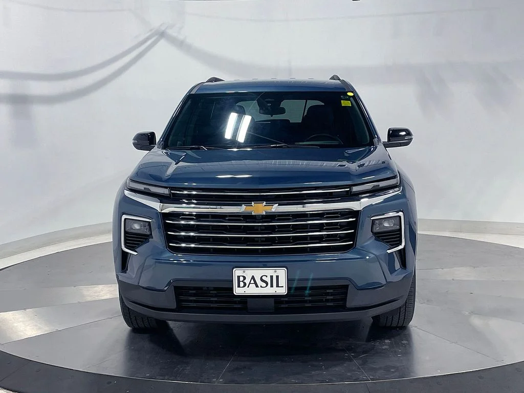 Used 2025 Blue Chevrolet LT image 9