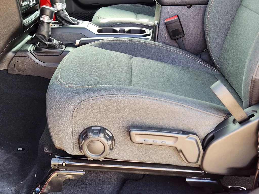 2026 Jeep Wrangler 2-Door Sport - Photo 18