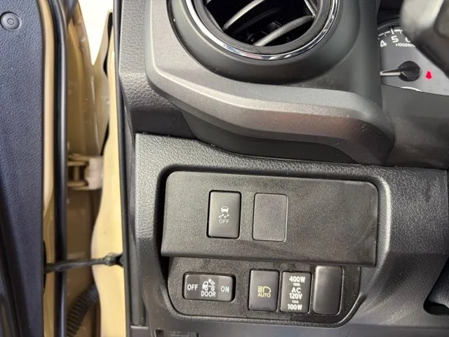 Used 2020  Toyota TRD Off-Road image 18