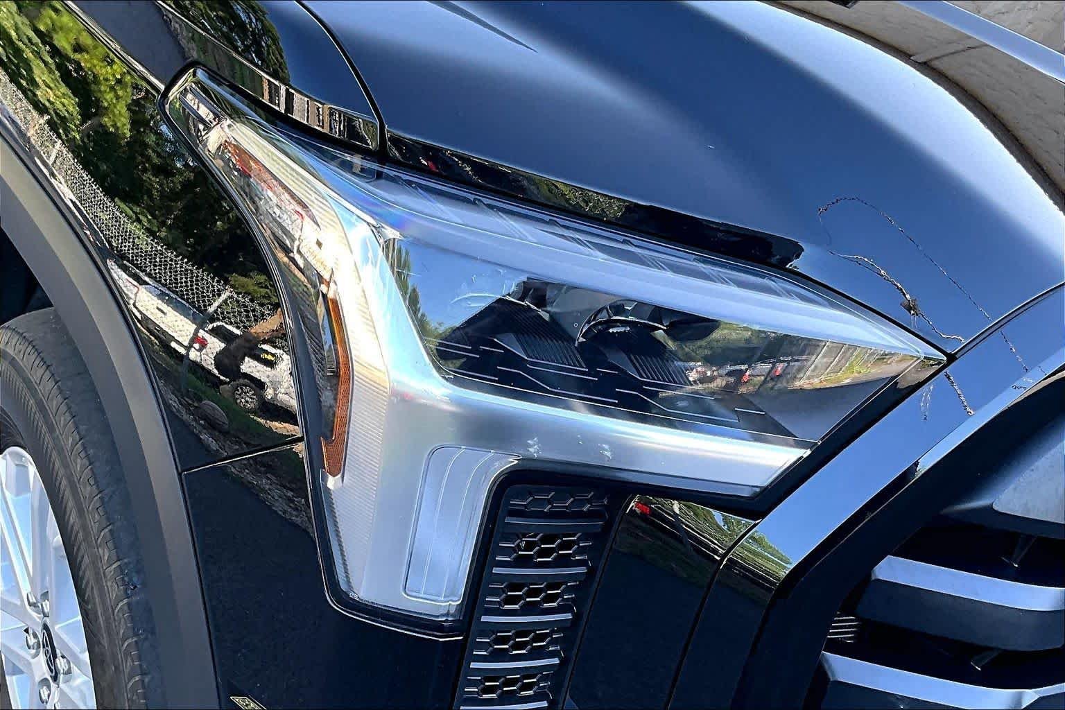 Used 2023 Midnight Black Metallic Toyota SR5 image 28