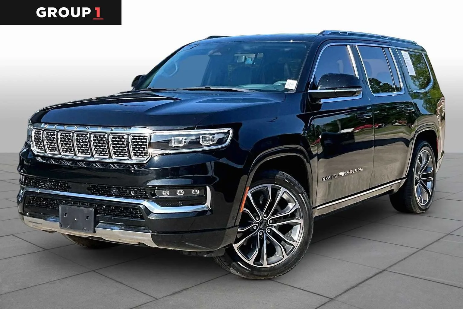 2022 Jeep Grand Wagoneer Series III 4WD's photo