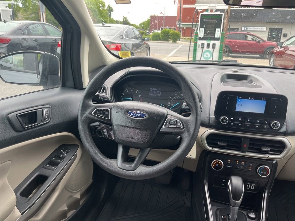Used 2020  Ford S image 11
