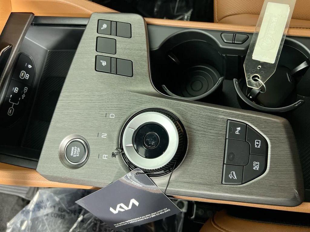 New 2026 Fusion Black Kia X-Line image 24