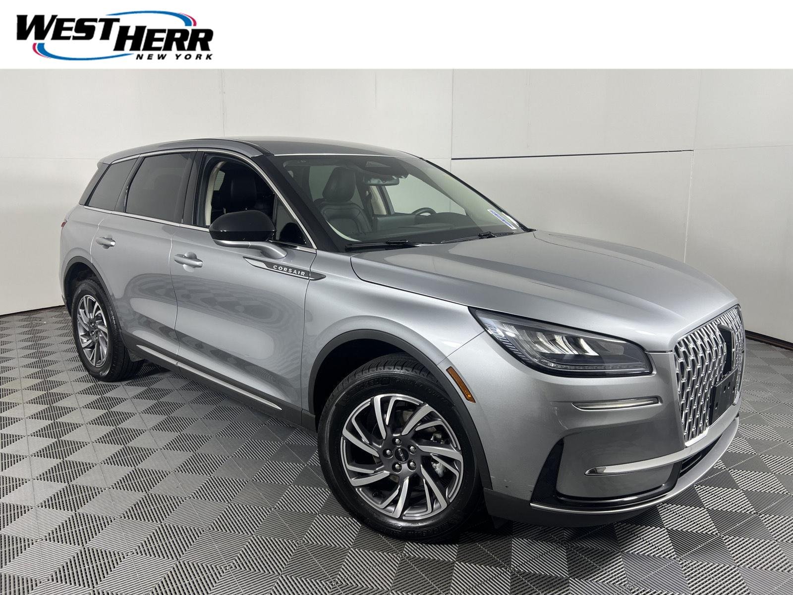 Used 2023 Silver Radiance Lincoln Standard image 1