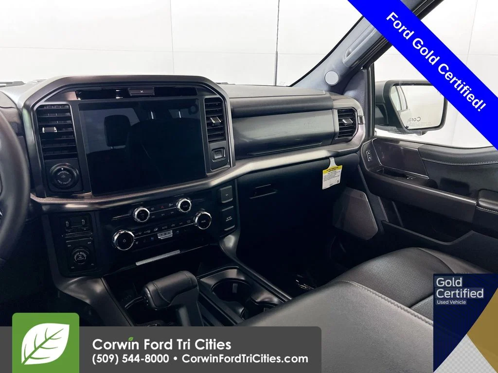 Certified Used 2025 Iconic Silver Metallic Ford Lariat image 28