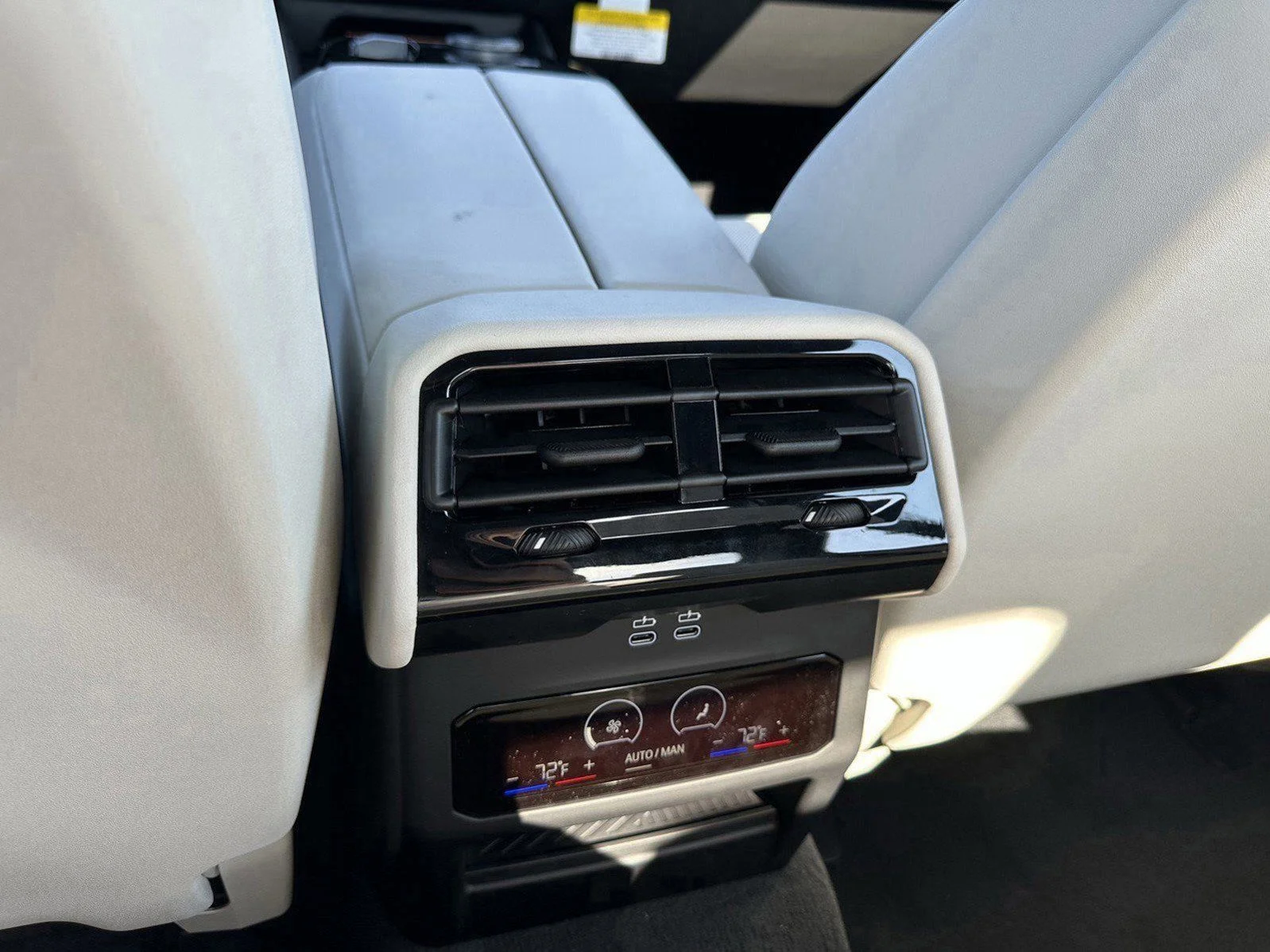 New 2026 Oxide Grey Metallic BMW eDrive40 image 18