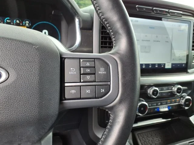 Used 2023 Blue Ford Lariat image 25