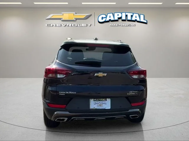 Used 2021 Blue Chevrolet ACTIV image 4