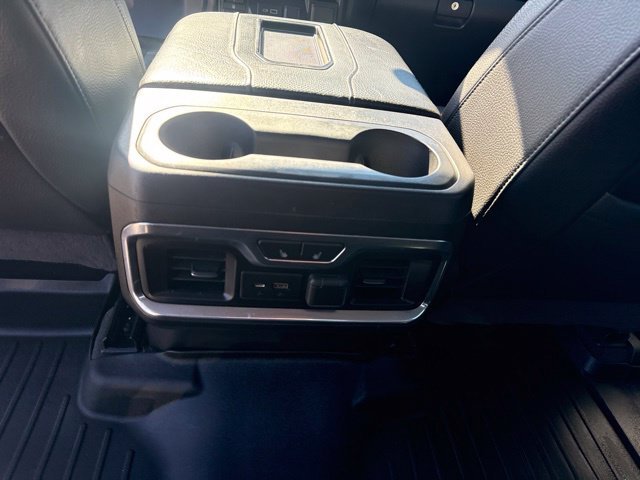 Used 2020 Black GMC Denali image 34
